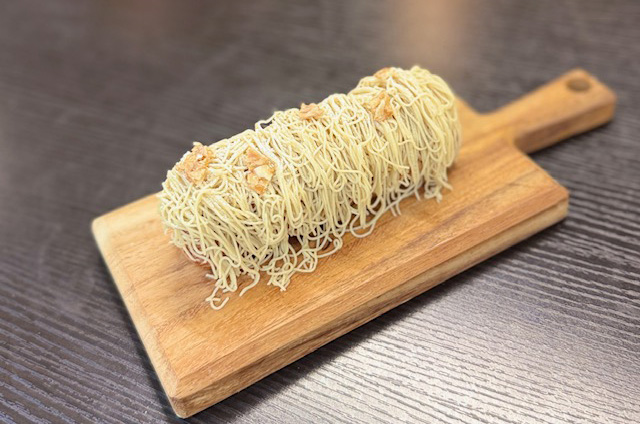 メープルブリュレの絞りたてモンブランエクレア